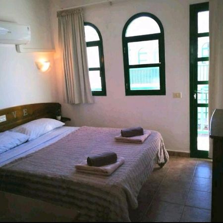 San Bartolomé Dunaflor Red المظهر الخارجي الصورة